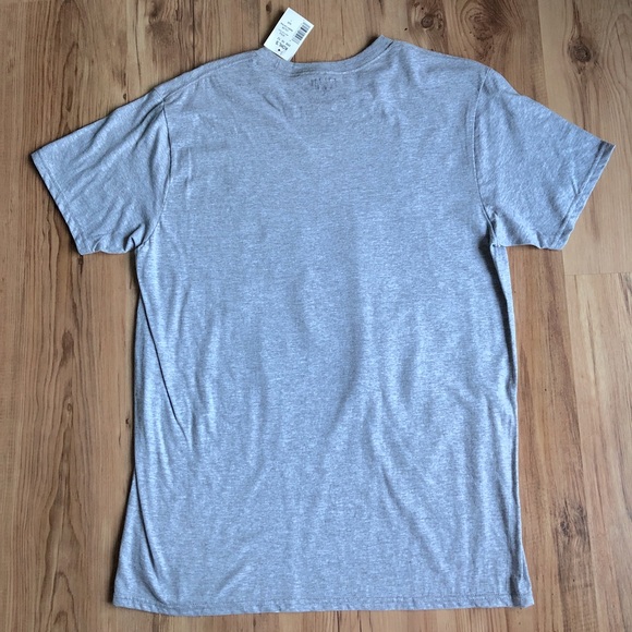 NEW Marvel Comics Tee Shirt Large Gray Men’s - Picture 5 of 16